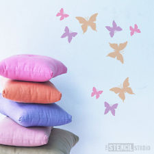 stencil farfalle cameretta